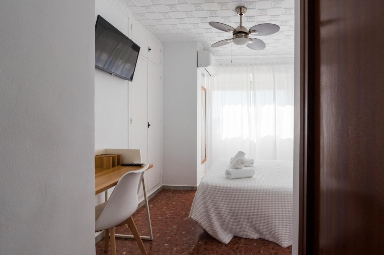 Hostal Hs Puerto Lumbreras פוארטו לומבררס מראה חיצוני תמונה