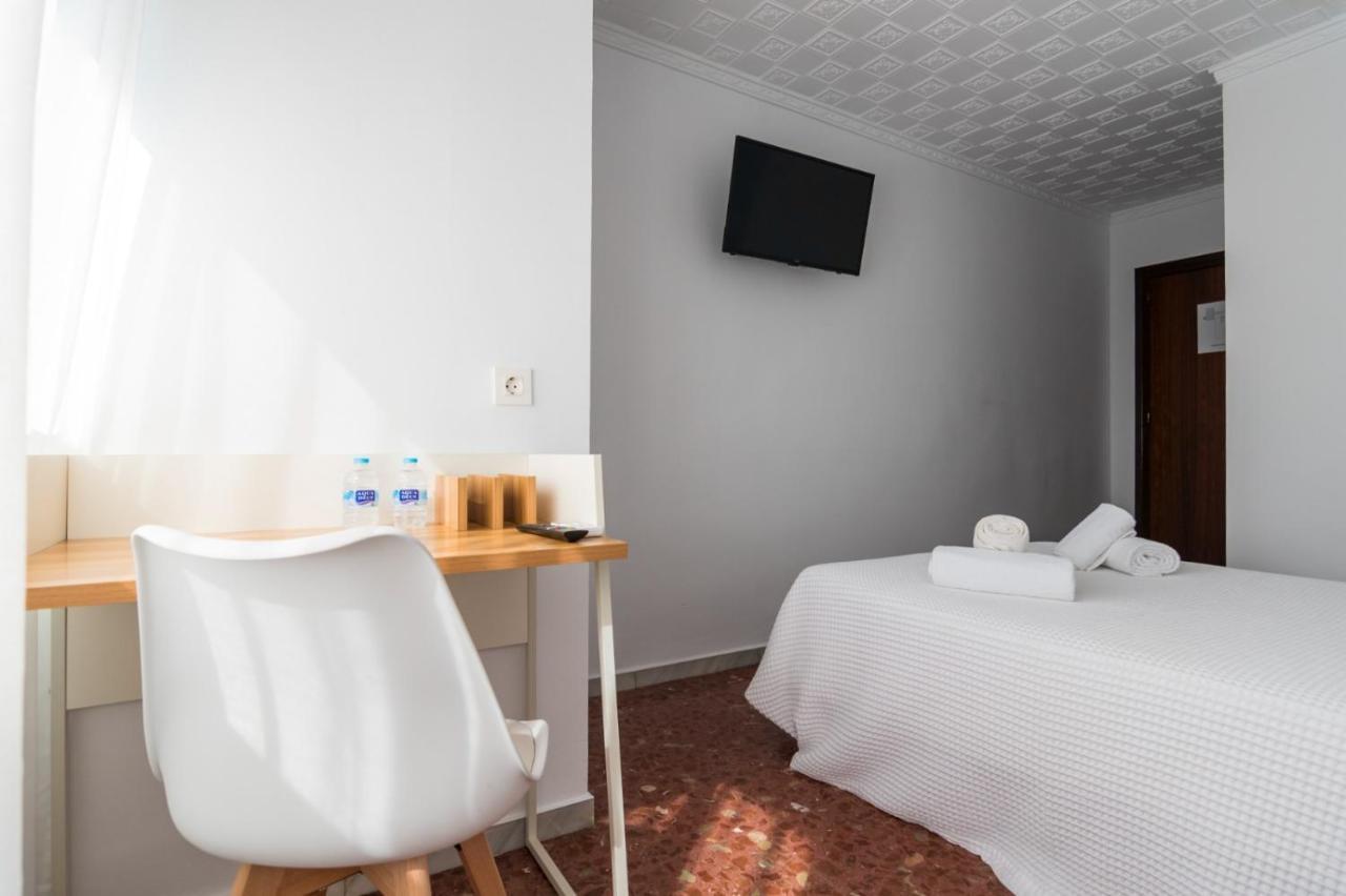 Hostal Hs Puerto Lumbreras פוארטו לומבררס מראה חיצוני תמונה